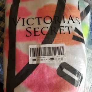 VS BEACH TOWEL